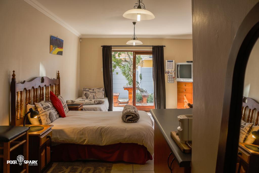 Tyday Accommodation ポート・エリザベス エクステリア 写真