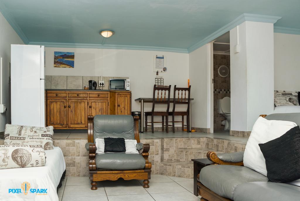Tyday Accommodation ポート・エリザベス エクステリア 写真