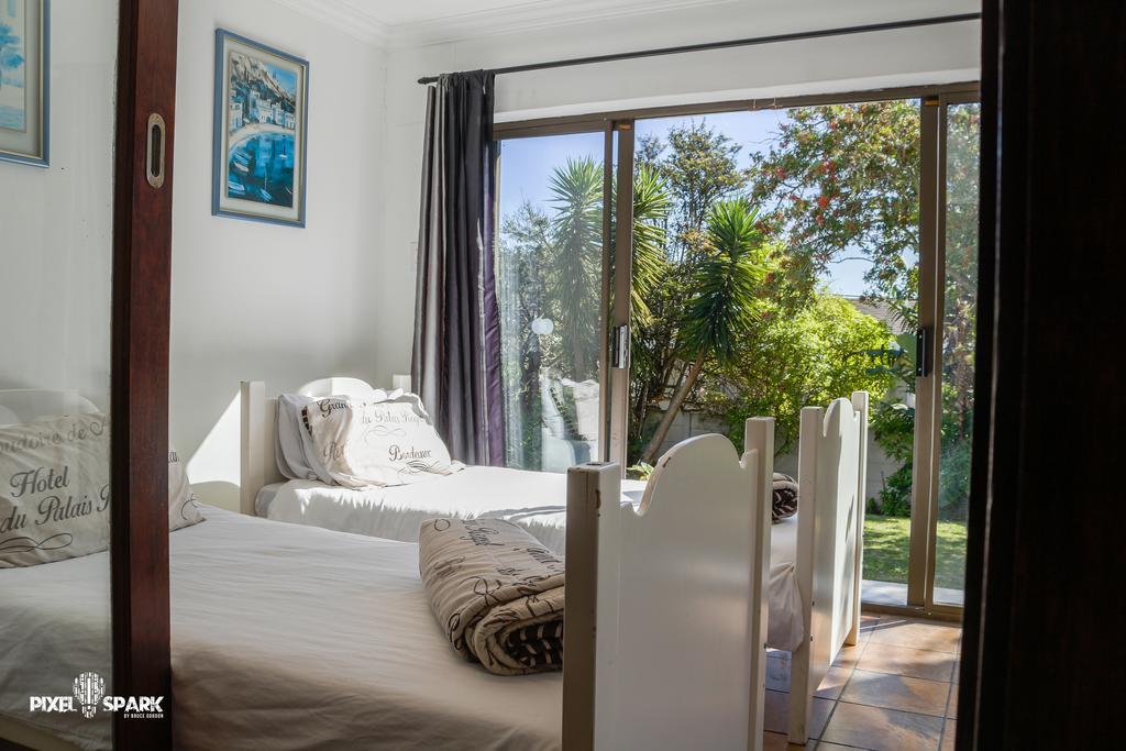 Tyday Accommodation ポート・エリザベス エクステリア 写真