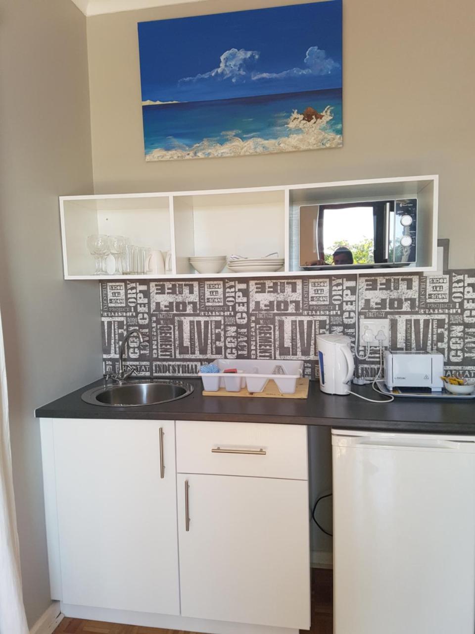 Tyday Accommodation ポート・エリザベス エクステリア 写真